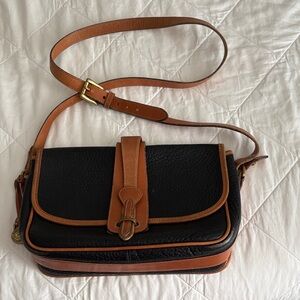 Vintage Chic Black and Tan Crossbody Bag